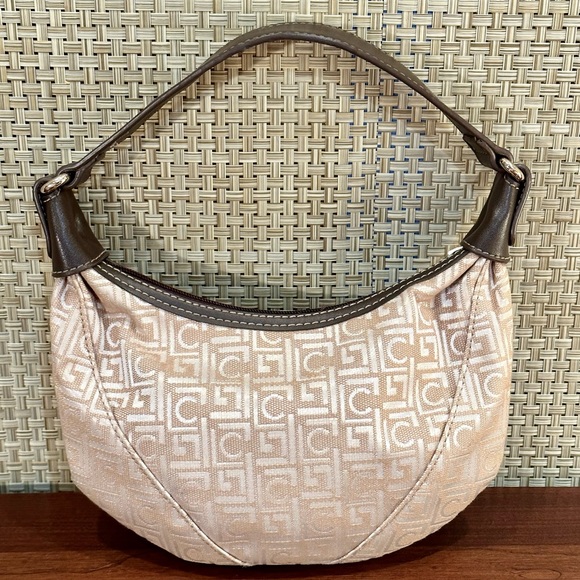 🌟HP🌟VTG 2000s Liz Claiborne Small Monogrammed Beige Fabric & Faux Leather Hobo - Picture 9 of 11